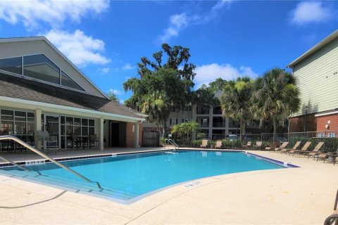 Condo in Gainesville, Florida, 1 bedroom  № 1744089 - photo 11
