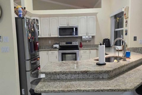 Villa ou maison à Port St. Lucie, Floride 4 chambres, 206.61 m2 № 2276974