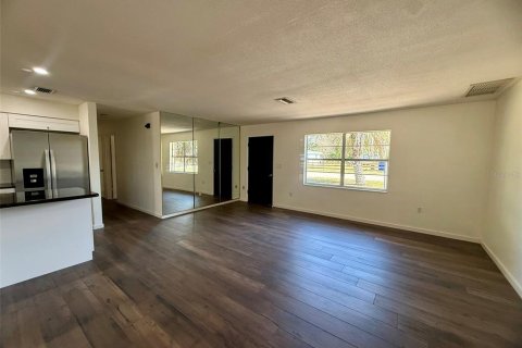 Villa ou maison à louer à Sebring, Floride: 3 chambres, 111.76 m2 № 2099970 - photo 8