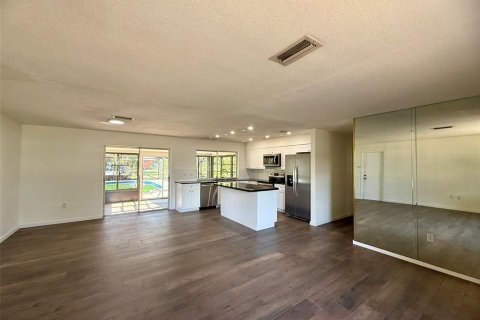 Villa ou maison à louer à Sebring, Floride: 3 chambres, 111.76 m2 № 2099970 - photo 10