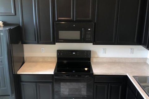 Townhouse in Riverview, Florida 2 bedrooms, 104.05 sq.m. № 1560899 - photo 9