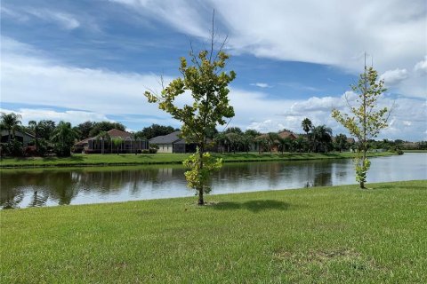 Townhouse in Riverview, Florida 2 bedrooms, 104.05 sq.m. № 1560899 - photo 4