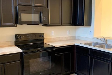 Townhouse in Riverview, Florida 2 bedrooms, 104.05 sq.m. № 1560899 - photo 10