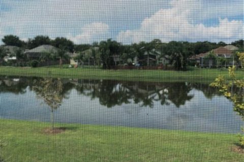 Townhouse in Riverview, Florida 2 bedrooms, 104.05 sq.m. № 1560899 - photo 23