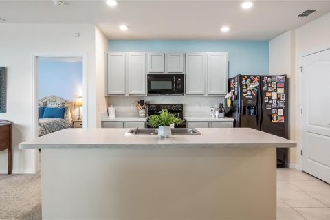 Casa en venta en Groveland, Florida, 3 dormitorios, 159.42 m2 № 1900790 - foto 3