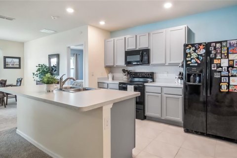 Casa en venta en Groveland, Florida, 3 dormitorios, 159.42 m2 № 1900790 - foto 4