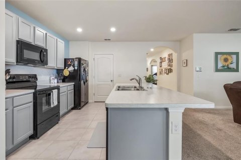 Casa en venta en Groveland, Florida, 3 dormitorios, 159.42 m2 № 1900790 - foto 5