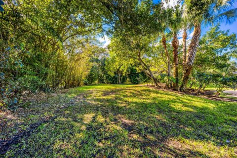 House in Palm City, Florida 3 bedrooms, 186.64 sq.m. № 2254519 - photo 30