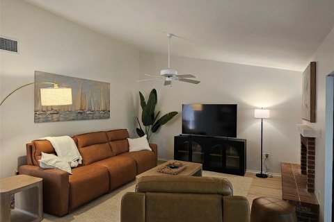House in Bradenton, Florida 3 bedrooms, 220.92 sq.m. № 2098483 - photo 19