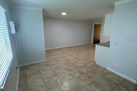 Appartement à louer à Pompano Beach, Floride: 2 chambres, 72.46 m2 № 2274013 - photo 5