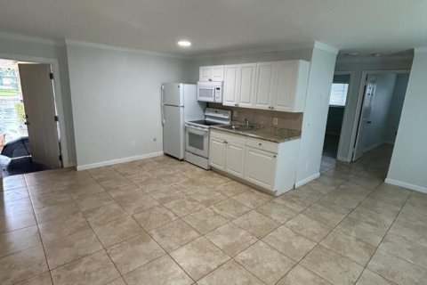 Appartement à Pompano Beach, Floride 2 chambres, 72.46 m2 № 2274013