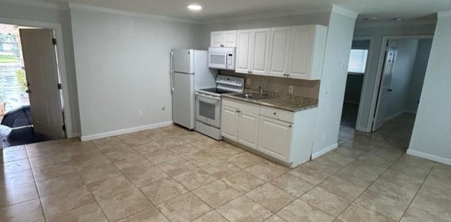 Appartement à Pompano Beach, Floride 2 chambres, 72.46 m2 № 2274013