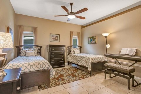 House in Lutz, Florida 4 bedrooms, 169.55 sq.m. № 2218846 - photo 18