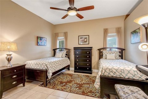 House in Lutz, Florida 4 bedrooms, 169.55 sq.m. № 2218846 - photo 19