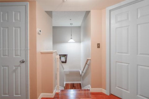 Купить таунхаус в Авентура, Флорида 3 спальни, 137.59м2, № 1958395 - фото 28