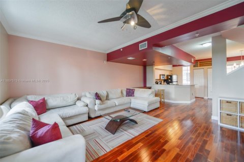 Купить таунхаус в Авентура, Флорида 3 спальни, 137.59м2, № 1958395 - фото 8