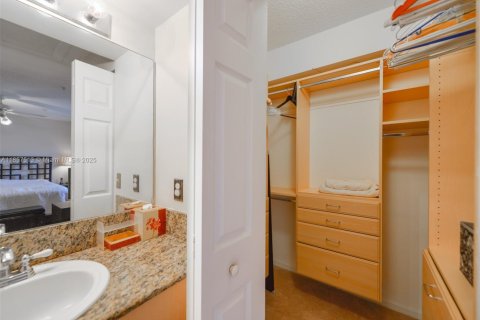 Купить таунхаус в Авентура, Флорида 3 спальни, 137.59м2, № 1958395 - фото 18