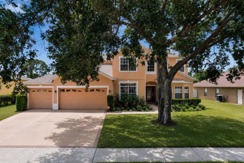 House in Lake Mary, Florida 5 bedrooms, 328.87 sq.m. № 2215368
