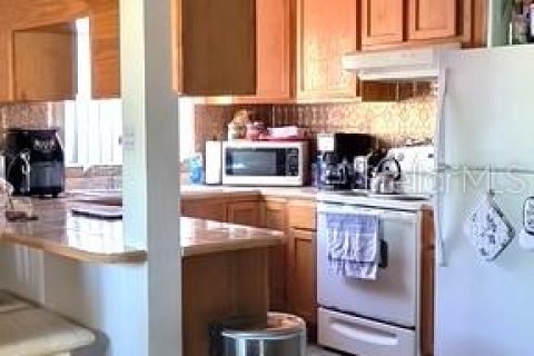 Casa en venta en Port Richey, Florida, 2 dormitorios, 120.59 m2 № 1657835 - foto 15