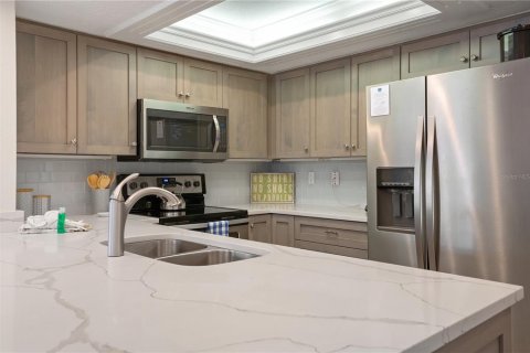 Copropriété à louer à Sarasota, Floride: 2 chambres, 117.99 m2 № 1842290 - photo 13
