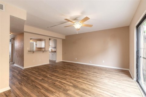 Adosado en venta en Daytona Beach, Florida, 2 dormitorios, 100.33 m2 № 1578640 - foto 4
