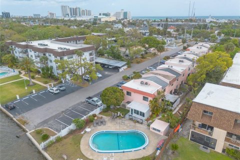 Adosado en venta en Daytona Beach, Florida, 2 dormitorios, 100.33 m2 № 1578640 - foto 16