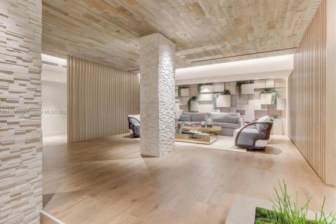 Купить кондоминиум в Майами-Бич, Флорида 55.74м2, № 1998219 - фото 22