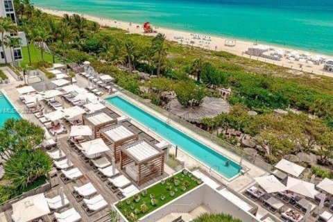 Купить кондоминиум в Майами-Бич, Флорида 55.74м2, № 1998219 - фото 14