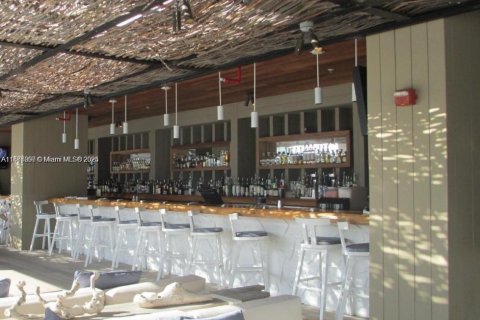 Купить кондоминиум в Майами-Бич, Флорида 55.74м2, № 1998219 - фото 27