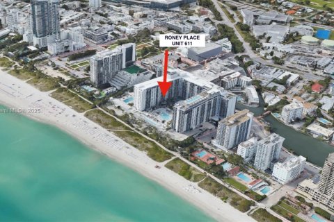 Купить кондоминиум в Майами-Бич, Флорида 55.74м2, № 1998219 - фото 2