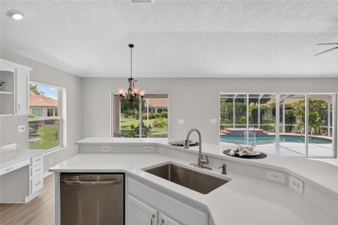 Casa en venta en The Villages, Florida, 3 dormitorios, 186.18 m2 № 2221622 - foto 28
