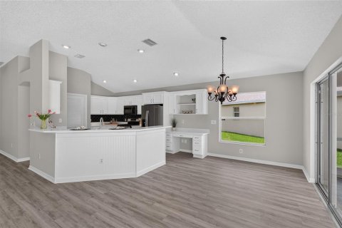 Casa en venta en The Villages, Florida, 3 dormitorios, 186.18 m2 № 2221622 - foto 20