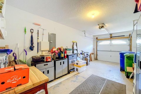 Townhouse in Palm Harbor, Florida 3 bedrooms, 264.21 sq.m. № 2196388 - photo 17