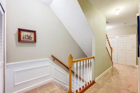 Townhouse in Palm Harbor, Florida 3 bedrooms, 264.21 sq.m. № 2196388 - photo 21