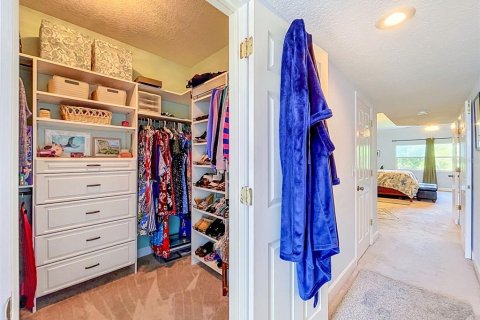 Townhouse in Palm Harbor, Florida 3 bedrooms, 264.21 sq.m. № 2196388 - photo 30