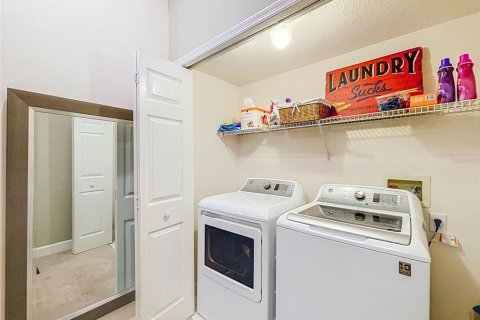 Townhouse in Palm Harbor, Florida 3 bedrooms, 264.21 sq.m. № 2196388 - photo 22