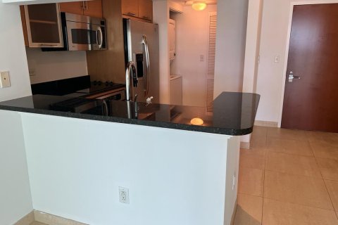 Copropriété à louer à Miami, Floride: 1 chambre, 83.8 m2 № 2352638 - photo 5