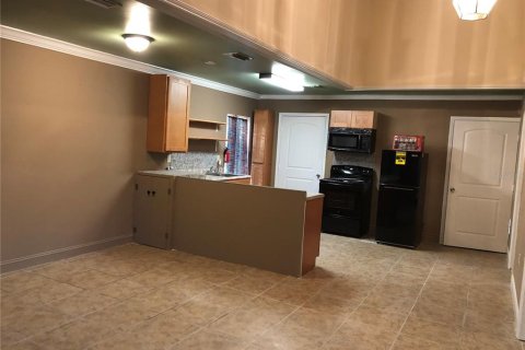 Duplex in Ocala, Florida 9 bedrooms, 433.48 sq.m. № 1784690 - photo 5