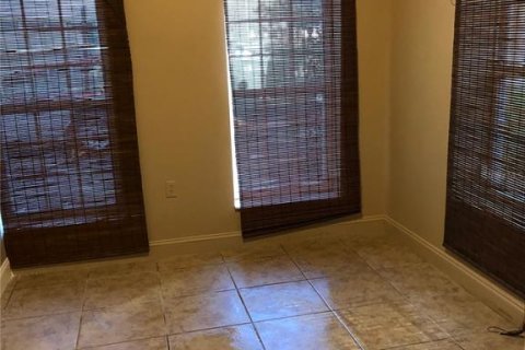 Duplex in Ocala, Florida 9 bedrooms, 433.48 sq.m. № 1784690 - photo 11