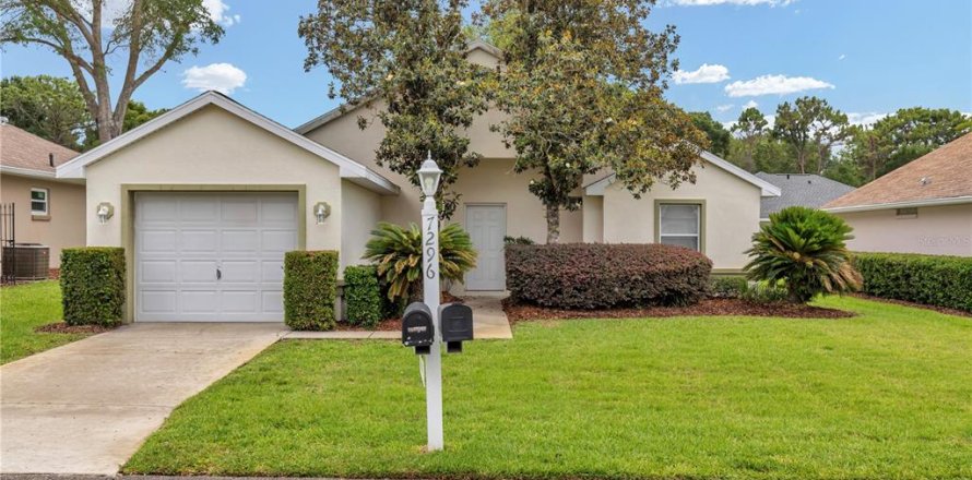 House in Ocala, Florida 2 bedrooms, 104.14 sq.m. № 2142695