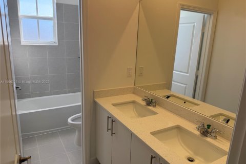 Villa ou maison à louer à Homestead, Floride: 3 chambres № 1956913 - photo 15
