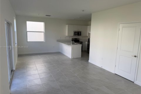 Villa ou maison à louer à Homestead, Floride: 3 chambres № 1956913 - photo 2
