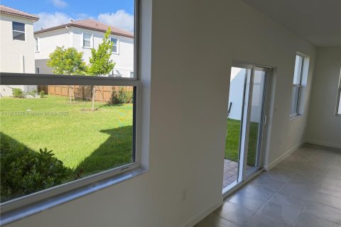 Villa ou maison à louer à Homestead, Floride: 3 chambres № 1956913 - photo 3