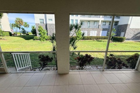 Villa ou maison à louer à Punta Gorda, Floride: 2 chambres, 90.3 m2 № 2401116 - photo 5