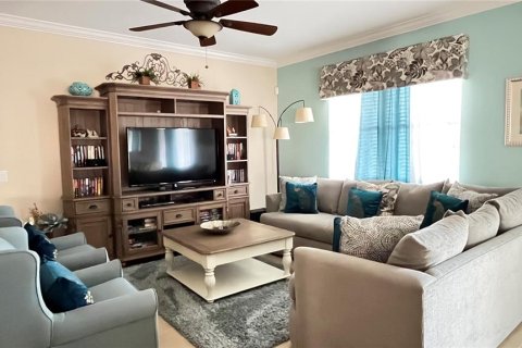 House in Davenport, Florida 6 bedrooms, 337.14 sq.m. № 2236284 - photo 3