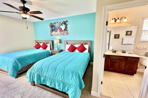 House in Davenport, Florida 6 bedrooms, 337.14 sq.m. № 2236284 - photo 22