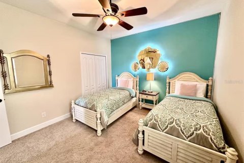 House in Davenport, Florida 6 bedrooms, 337.14 sq.m. № 2236284 - photo 13