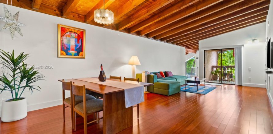 Таунхаус в Майами, Флорида 3 спальни, 143.07м2 № 2060406