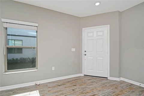 Touwnhouse à louer à Sanford, Floride: 4 chambres, 162.11 m2 № 2156428 - photo 5