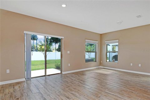Touwnhouse à louer à Sanford, Floride: 4 chambres, 162.11 m2 № 2156428 - photo 13